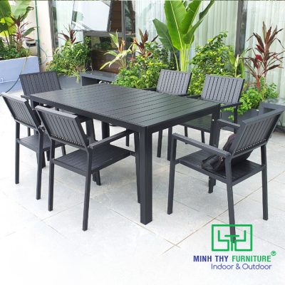 Bàn ghế nhựa giả gỗ ngoài trời độ bền cao sử dụng cho nhà hàng sân vườn